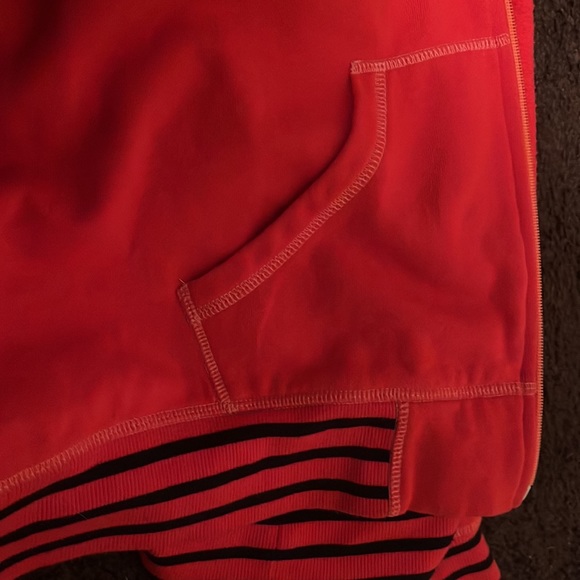 Ren jacket with stripes on the end of the sleeves and inside of hoodie - Picture 5 of 7